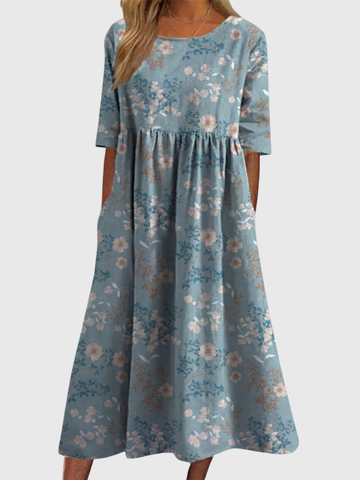 Djala Flattering Dress